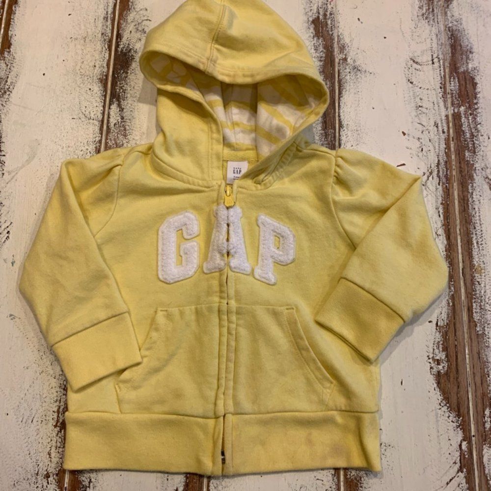 Baby Gap Yellow Jacket Hoodie Size 2T